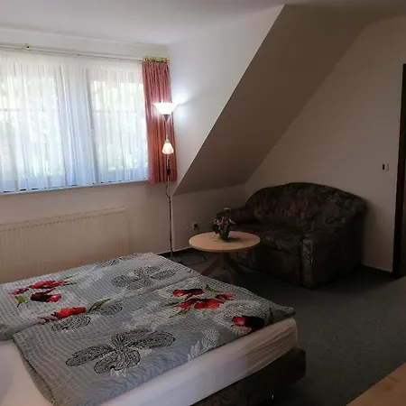 Hotelpension Schwalbennest