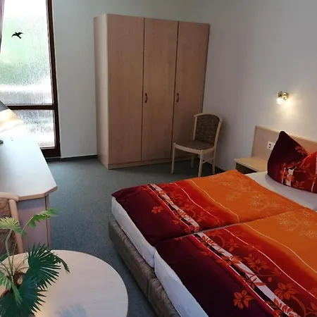 Hotelpension Schwalbennest 3* Benz (Usedom)